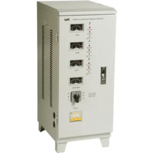 IEK Стабилизатор напряжения трехфазный СНИ3-6 кВА - IVS10-3-06000 IEK Стабилизатор напряжения трехфазный СНИ3-6 кВА - IVS10-3-06000